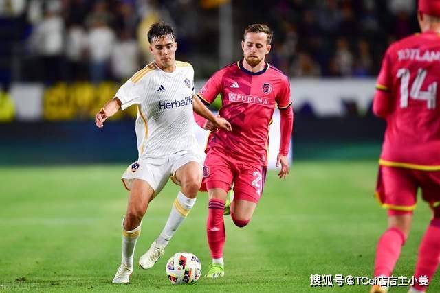 皇马已搞定利物浦后卫阿诺德 下一目标拜仁阿方索