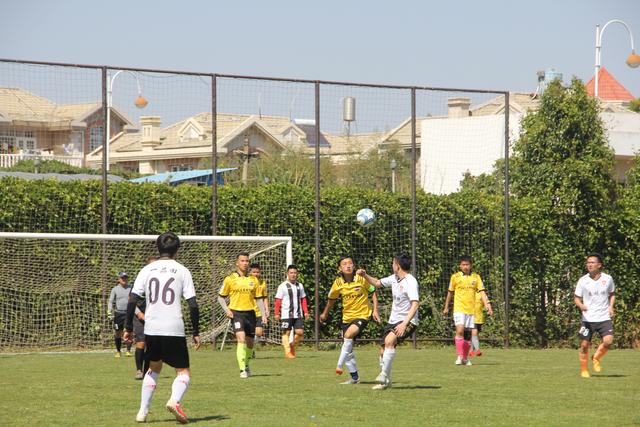 KD35分太阳险胜76人5连胜 快船逆转马刺止连败